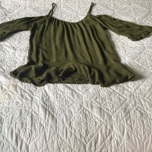 Cold shoulder shirt (Olive Green) Size Medium